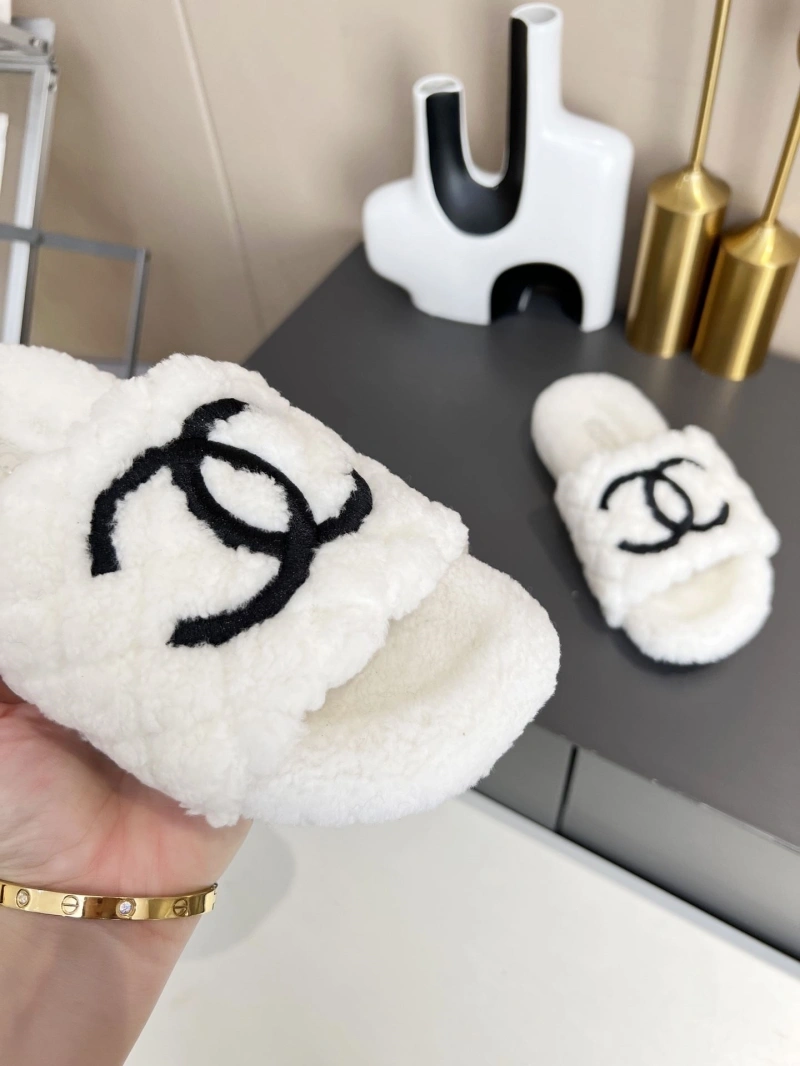 Chxnxl Slippers WellDesigned 127907