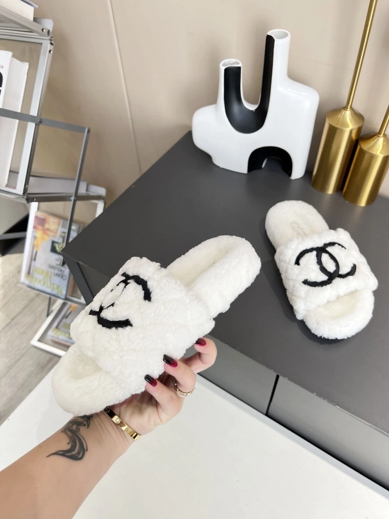 Chxnxl Slippers WellDesigned 127907