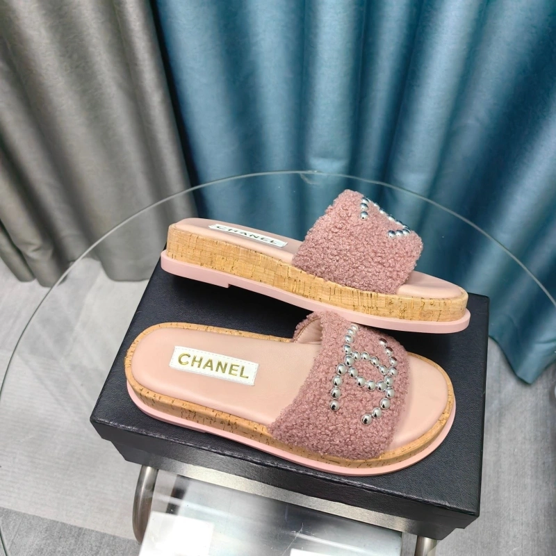 Refined Chxnxl Slippers 127917