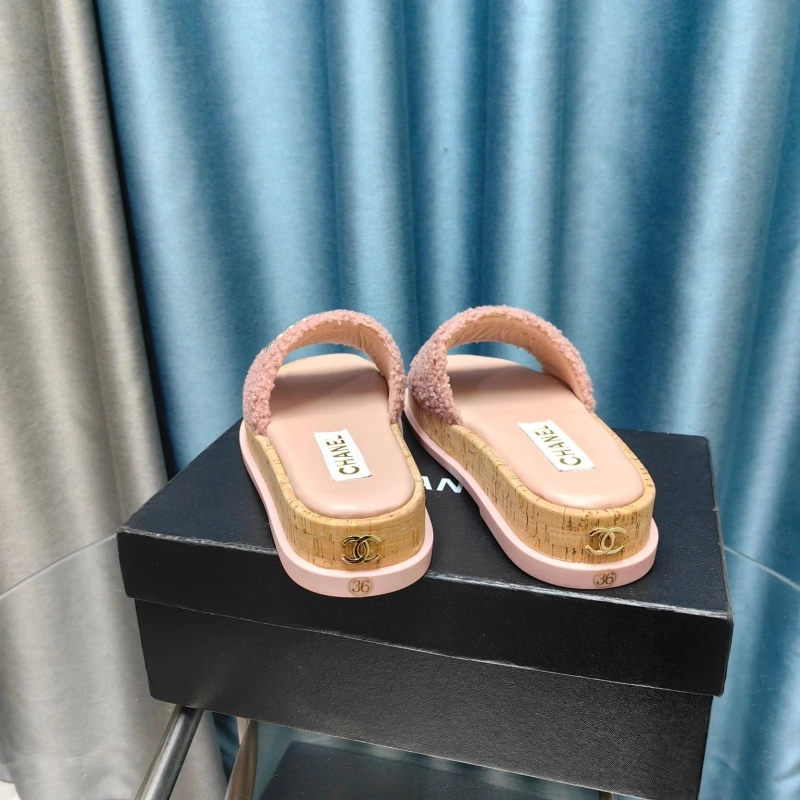 Refined Chxnxl Slippers 127917