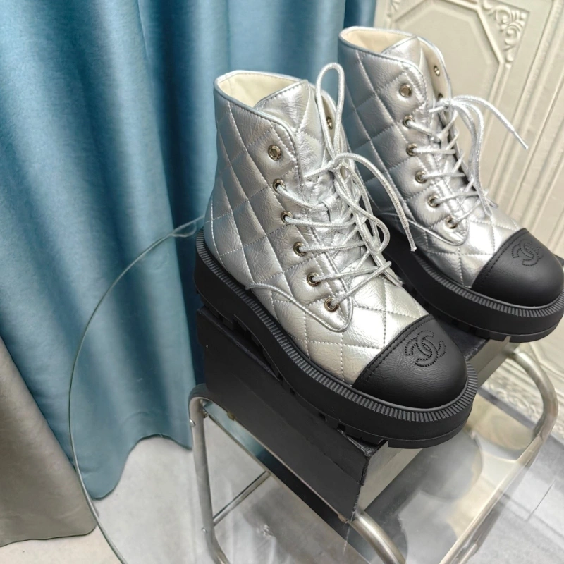 Bold Chxnxl Boots 129571