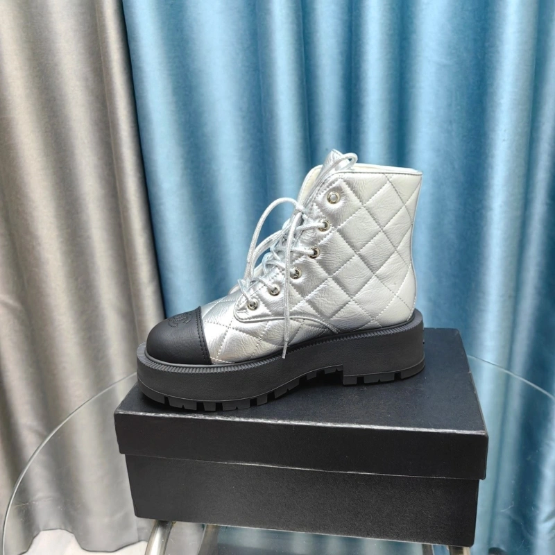 Bold Chxnxl Boots 129571