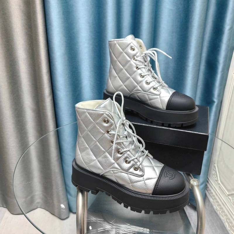 Bold Chxnxl Boots 129571