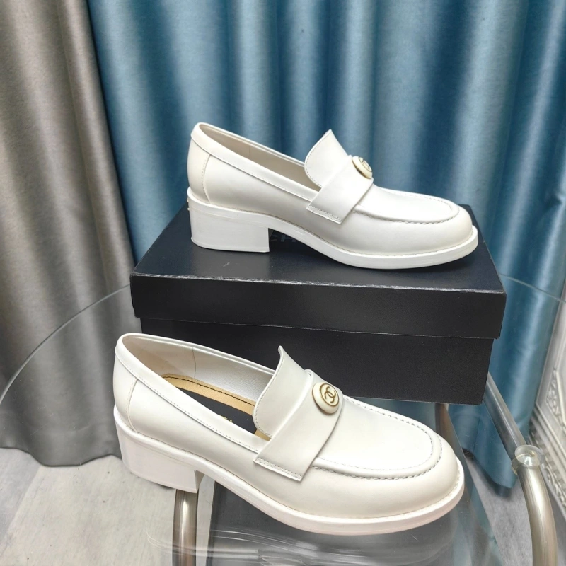 Durable Chxnxl Leather Shoes 128708