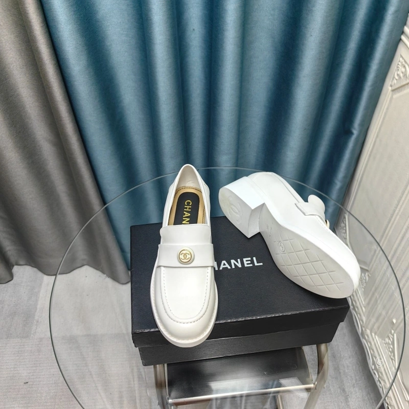 Durable Chxnxl Leather Shoes 128708