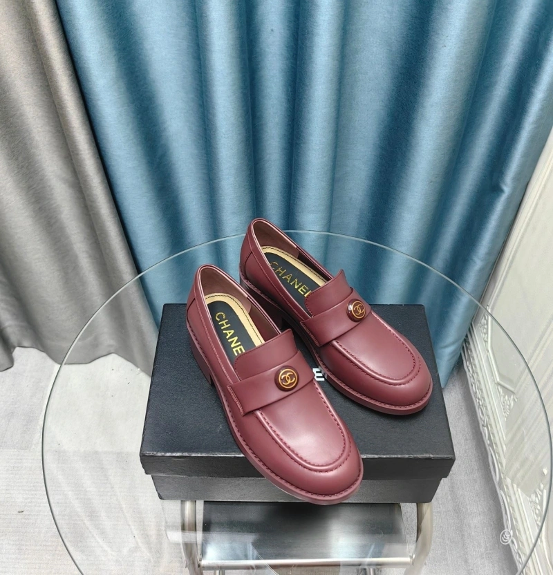 Vibrant Chxnxl Leather Shoes 128707