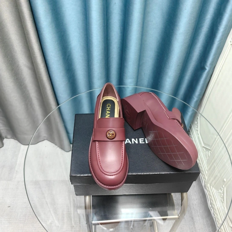 Vibrant Chxnxl Leather Shoes 128707