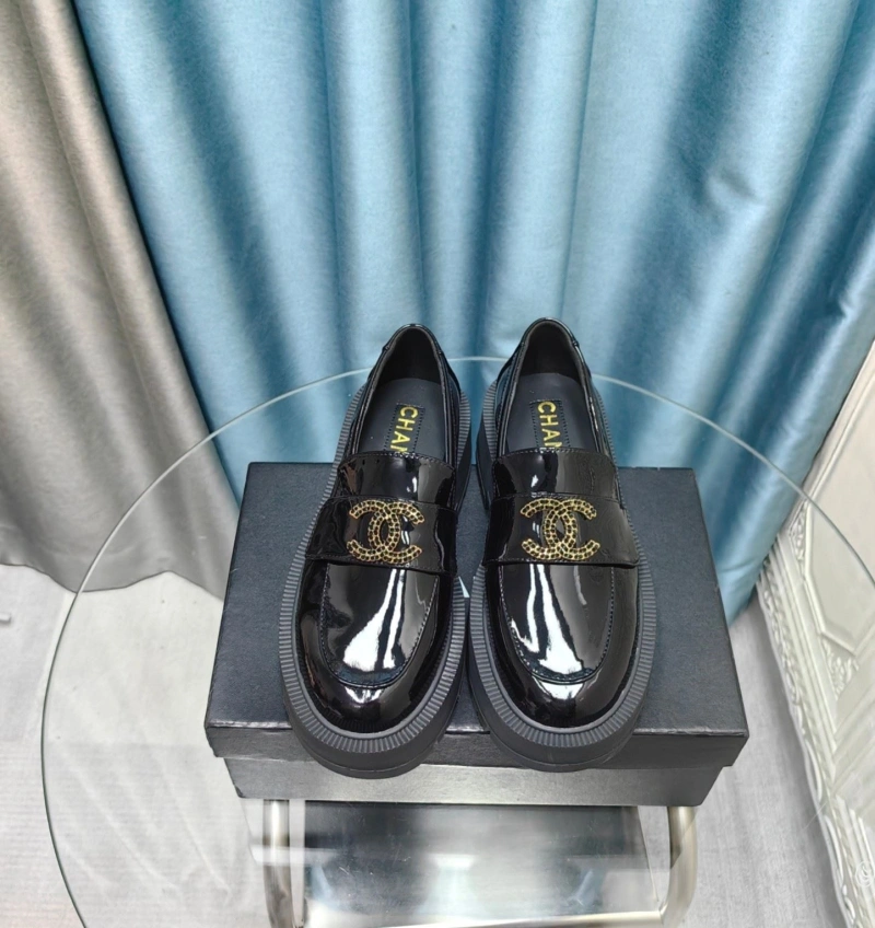 Classic Chxnxl Leather Shoes 128701