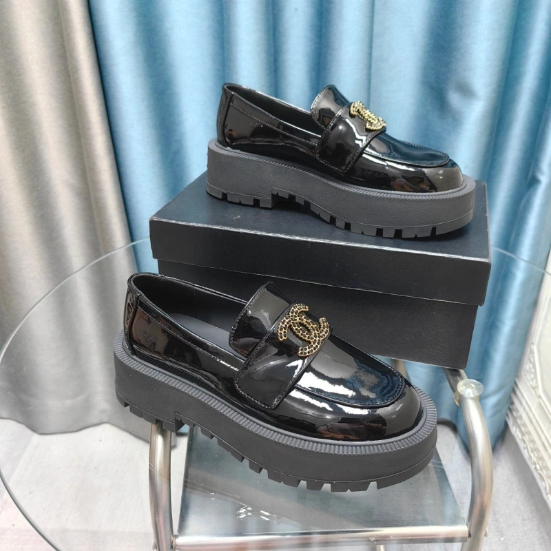 Classic Chxnxl Leather Shoes 128701