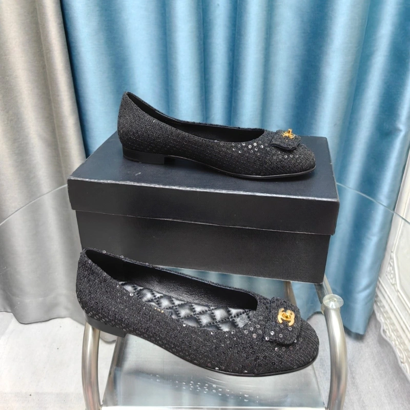 Bright Chxnxl Flat Shoes 129120