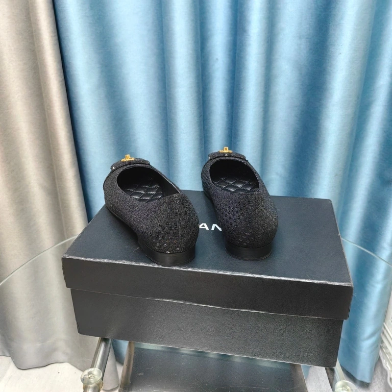 Bright Chxnxl Flat Shoes 129120