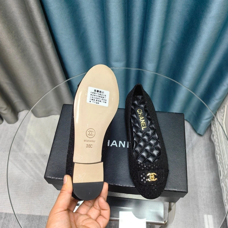 Bright Chxnxl Flat Shoes 129120