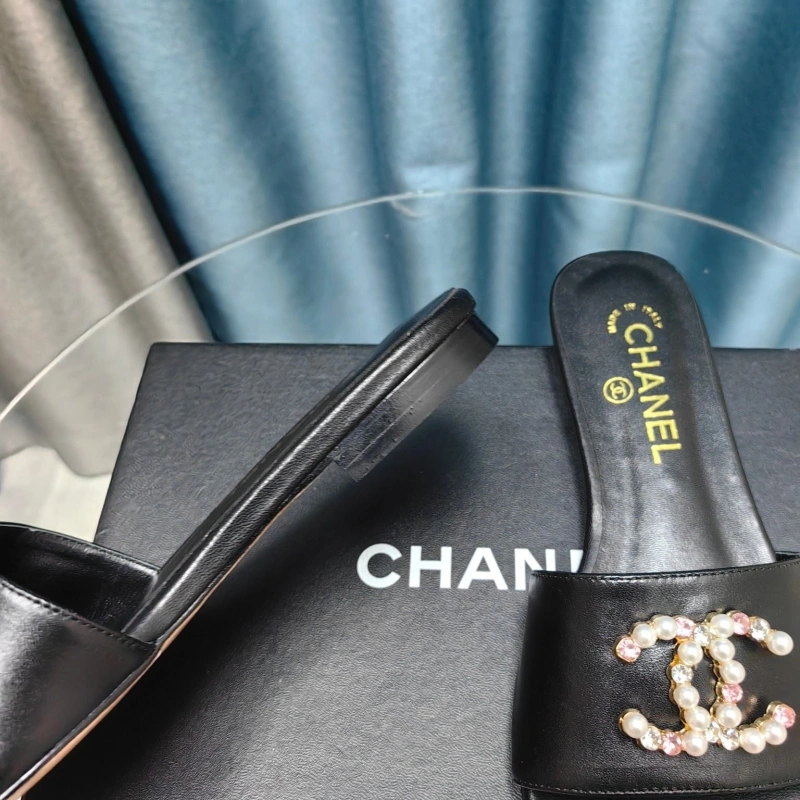 Chxnxl Slippers Sleek 127902