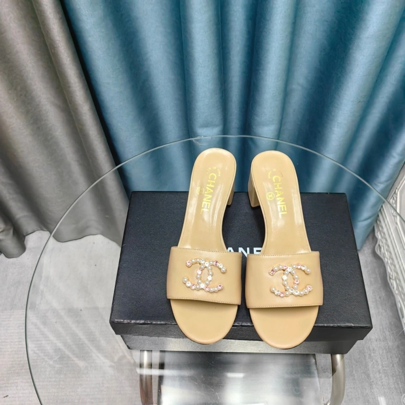 UrbanStyle Chxnxl Slippers 127899