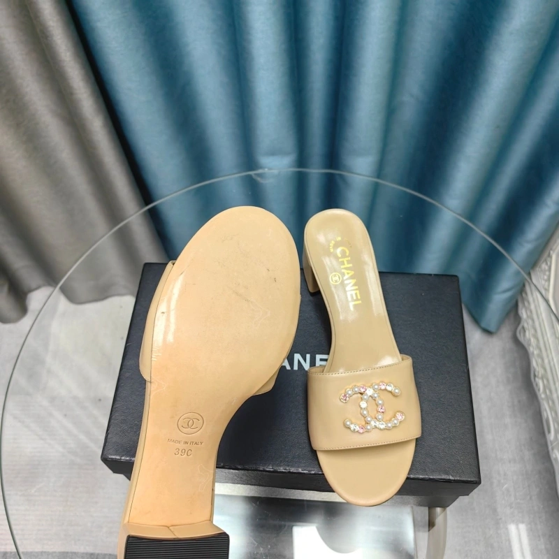UrbanStyle Chxnxl Slippers 127899