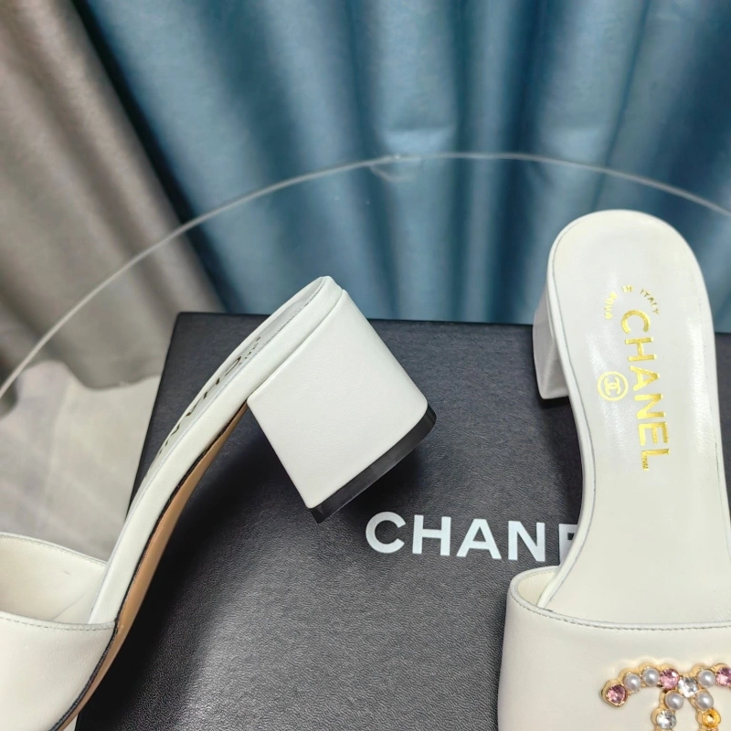 Chxnxl Slippers UrbanStyle 127896