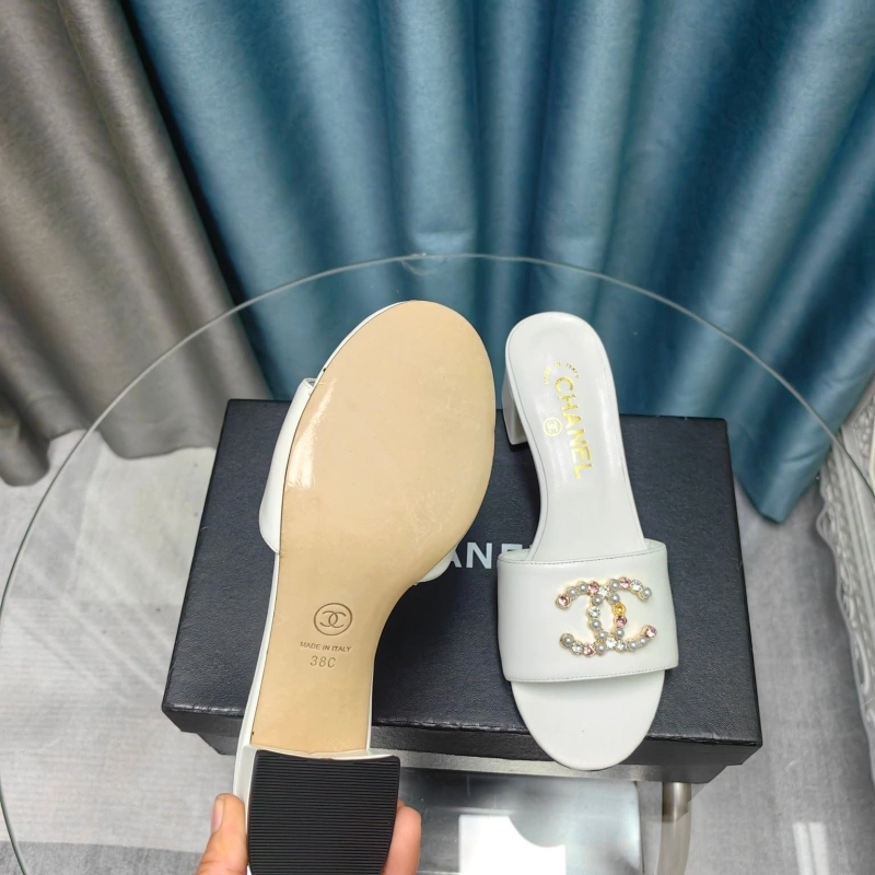 Chxnxl Slippers UrbanStyle 127896