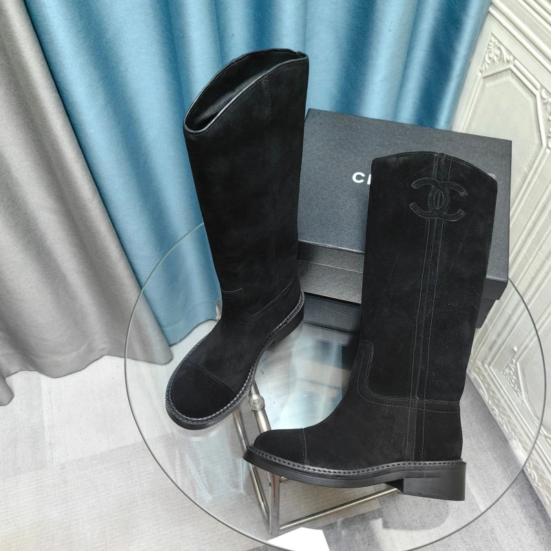 Trendsetting Chxnxl Boots 129545