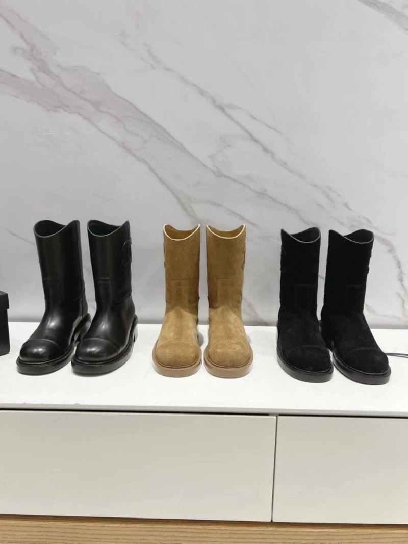 Comfortable Chxnxl Boots 129564