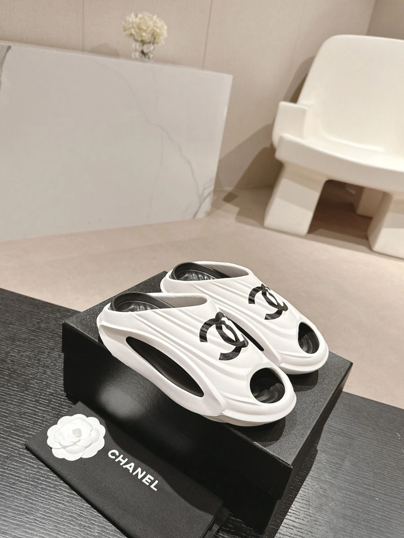 StreetReady Chxnxl Slippers 127892