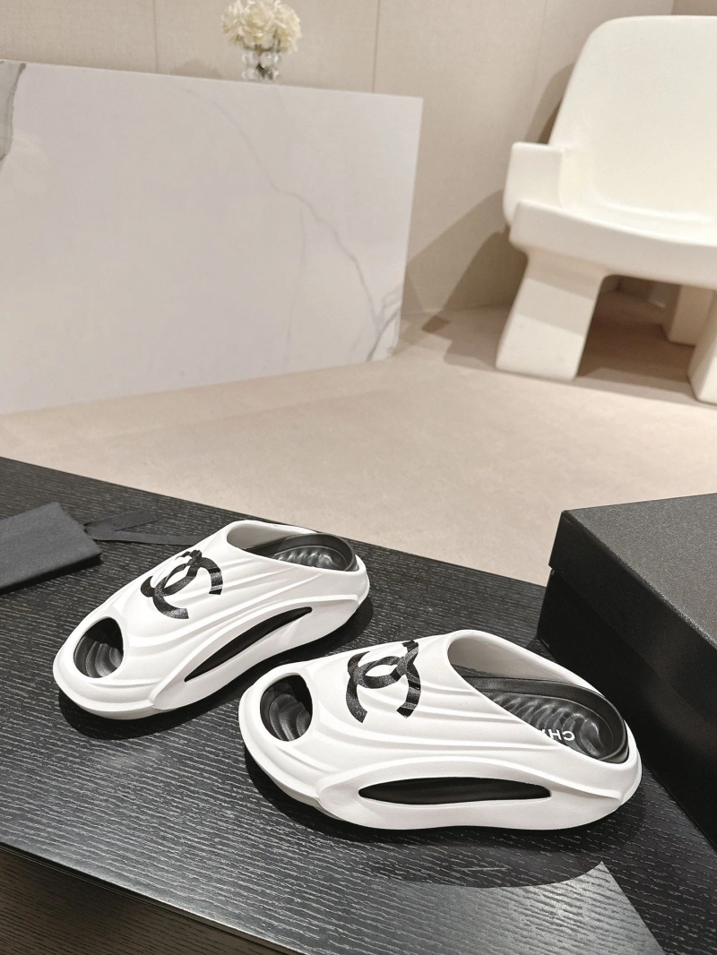 StreetReady Chxnxl Slippers 127892