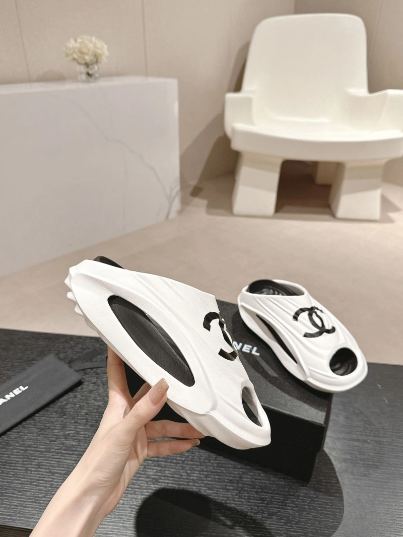 StreetReady Chxnxl Slippers 127892