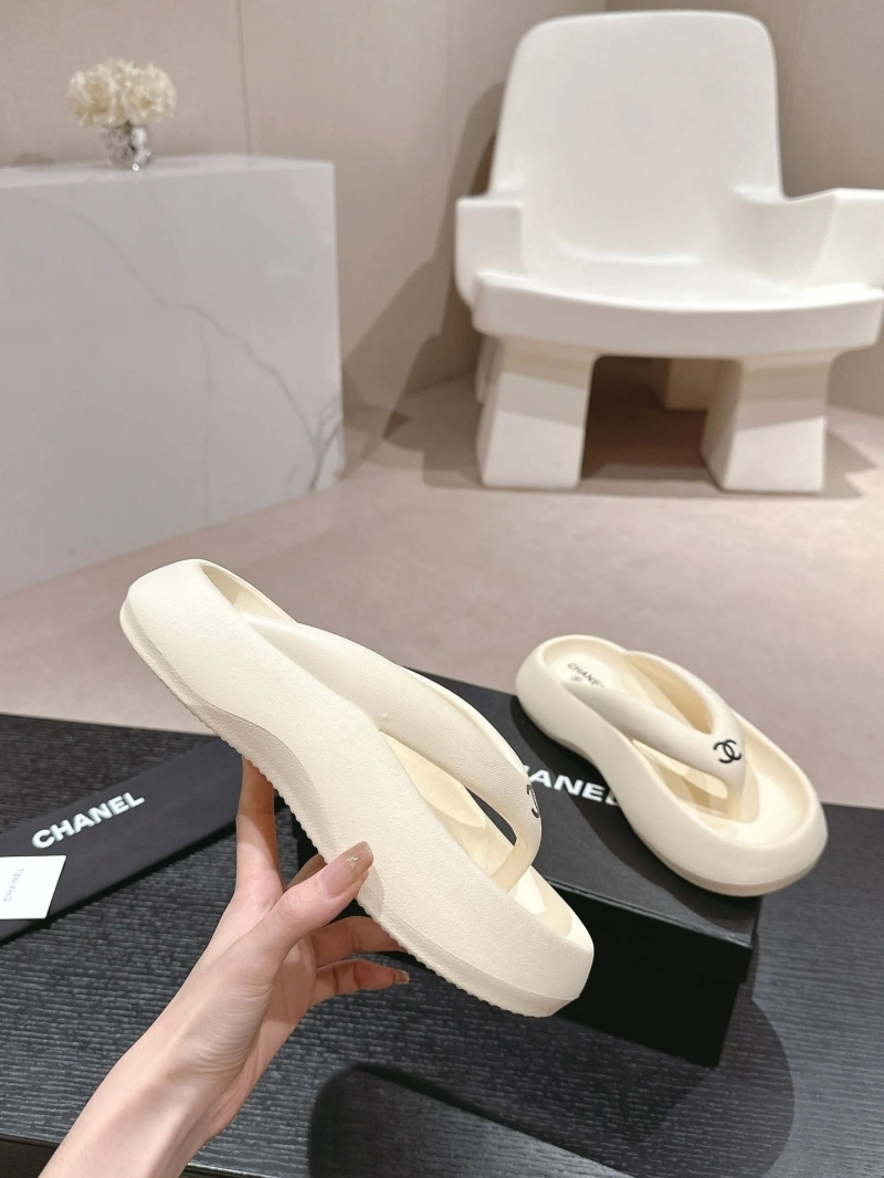 Chxnxl Slippers UrbanStyle 127885