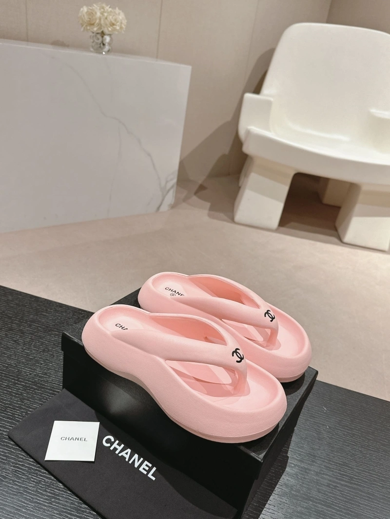 TopPick Chxnxl Slippers 127883