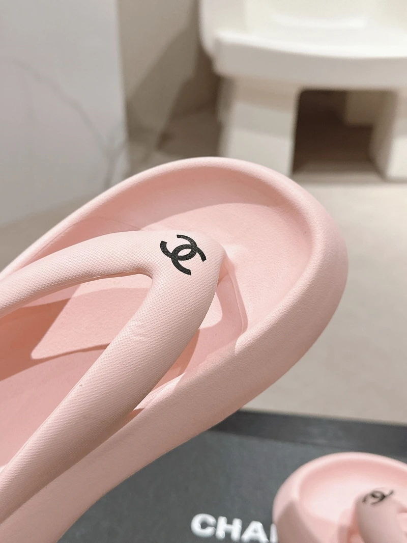 TopPick Chxnxl Slippers 127883
