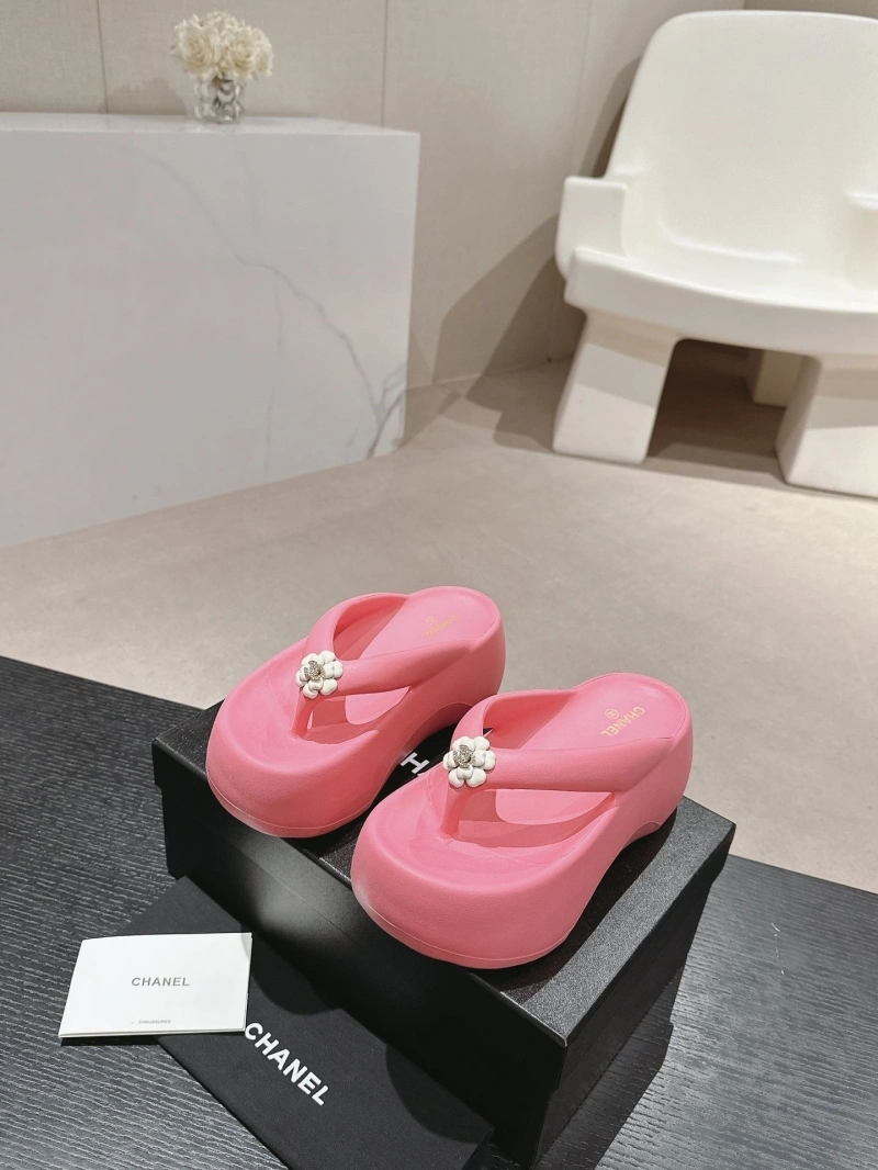 Refined Chxnxl Slippers 127879