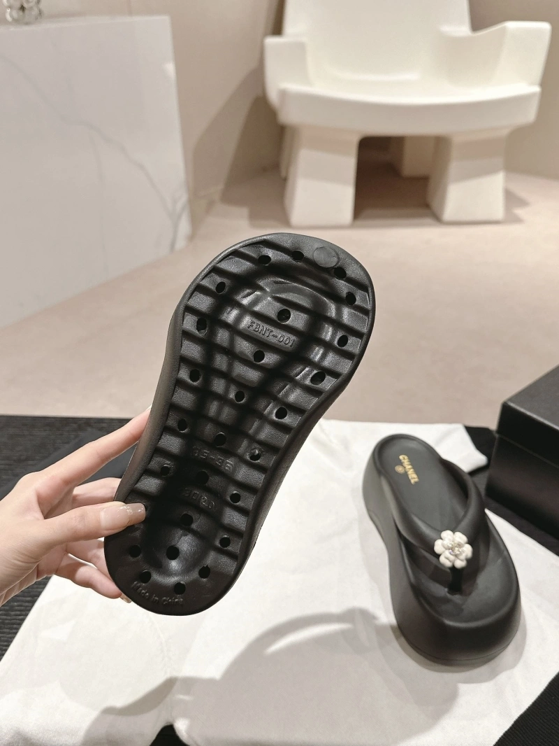 Chxnxl Slippers Refined 127877