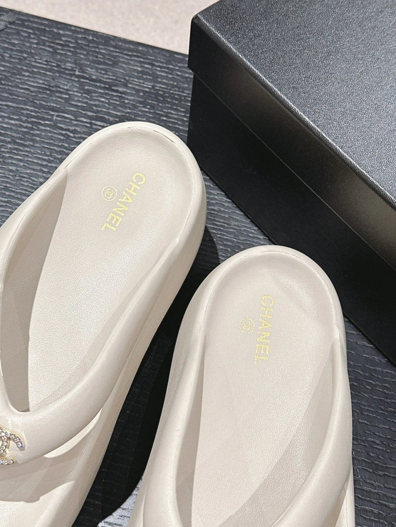 Elegant Chxnxl Slippers 127878