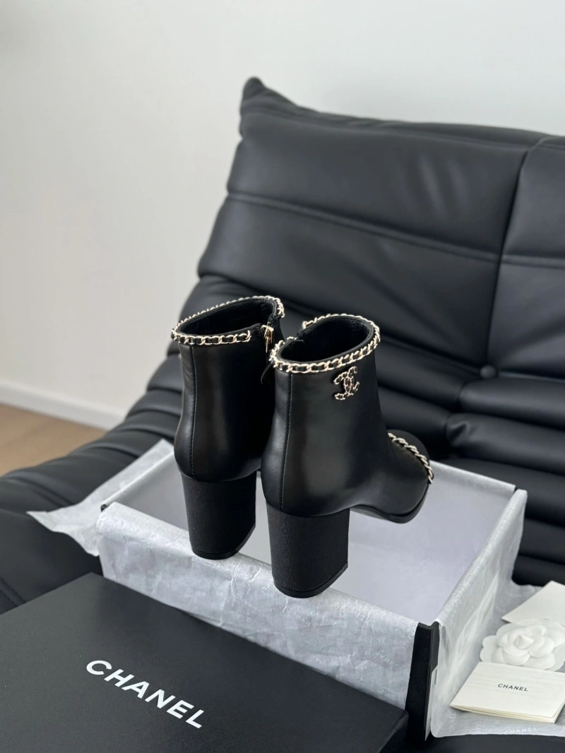 Trendy Chxnxl Boots 129558
