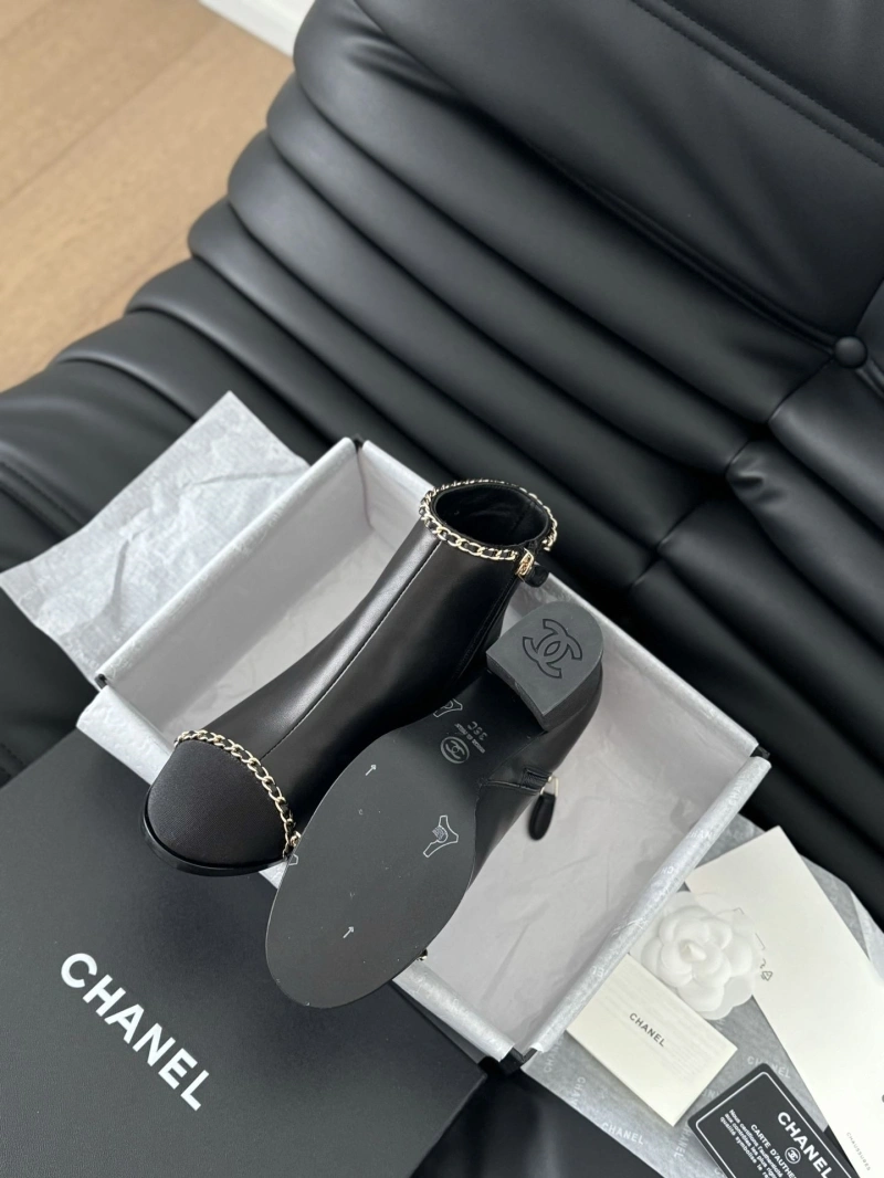 Trendy Chxnxl Boots 129558