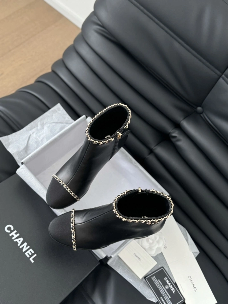 Trendy Chxnxl Boots 129558