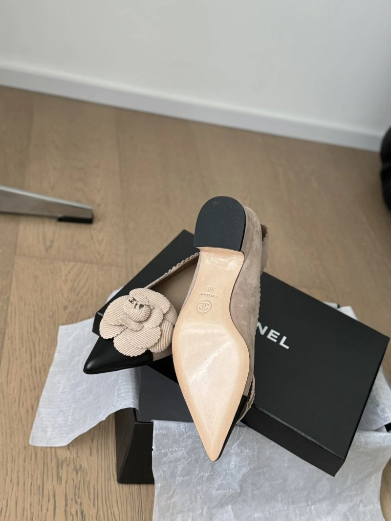 WellDesigned Chxnxl High Heels 128833