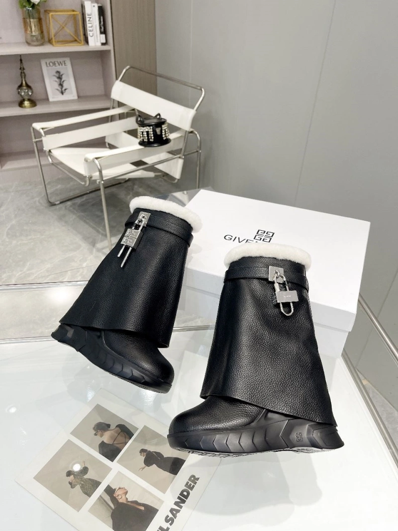 Gxvxnchy Boots Durable 153921