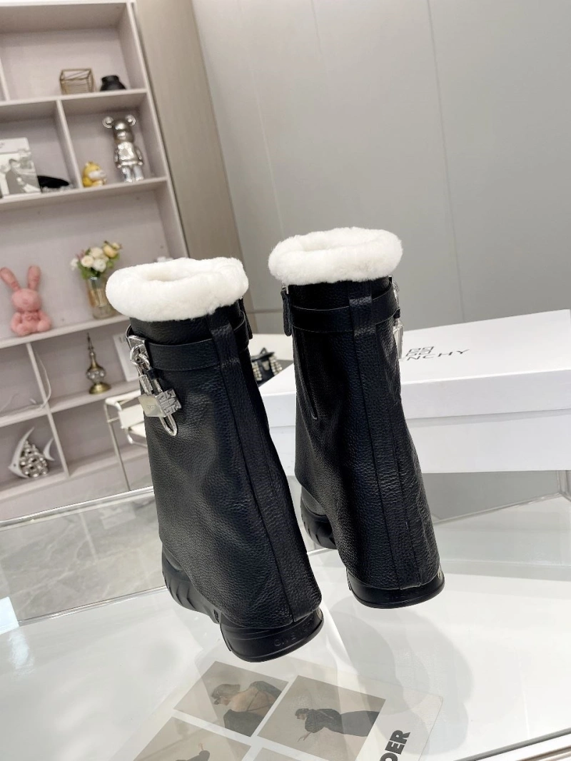 Gxvxnchy Boots Durable 153921