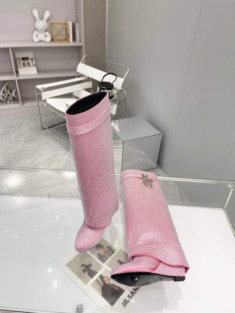 SportInspired Gxvxnchy Boots 153909