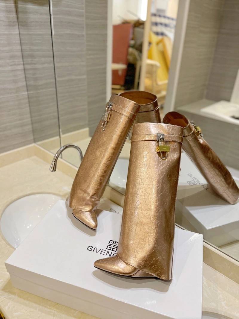 AllSeason Gxvxnchy Boots 153915