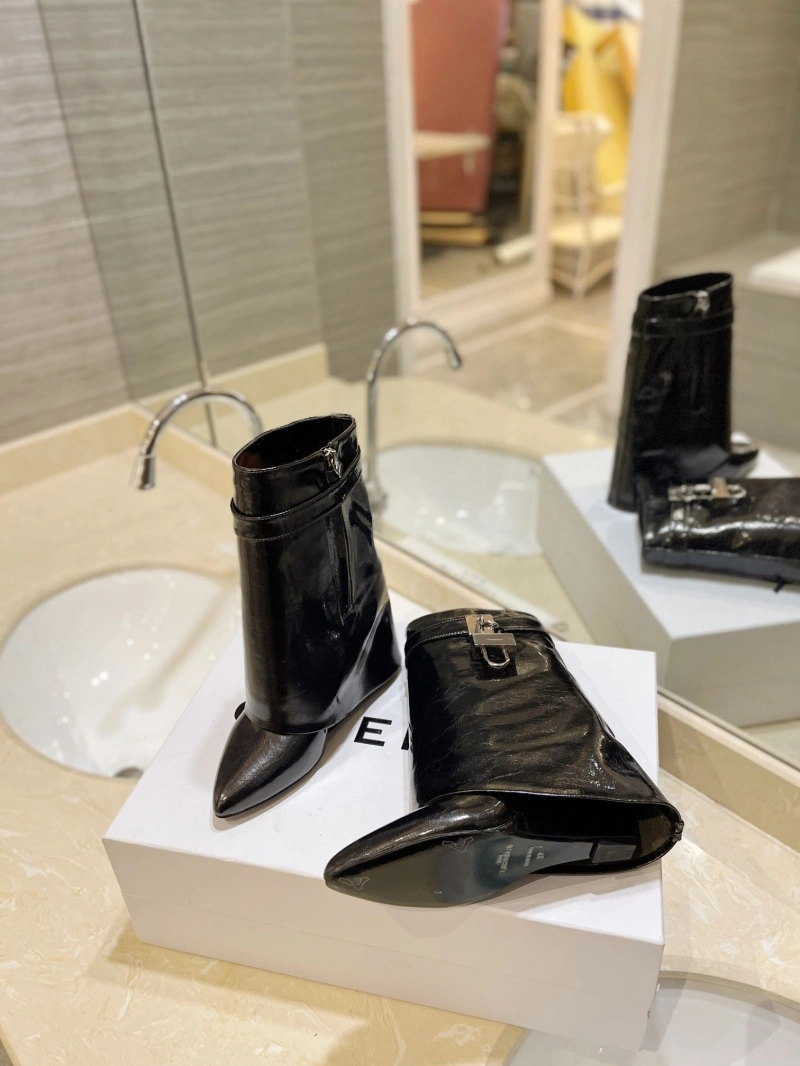 Gxvxnchy Boots Affordable 153902