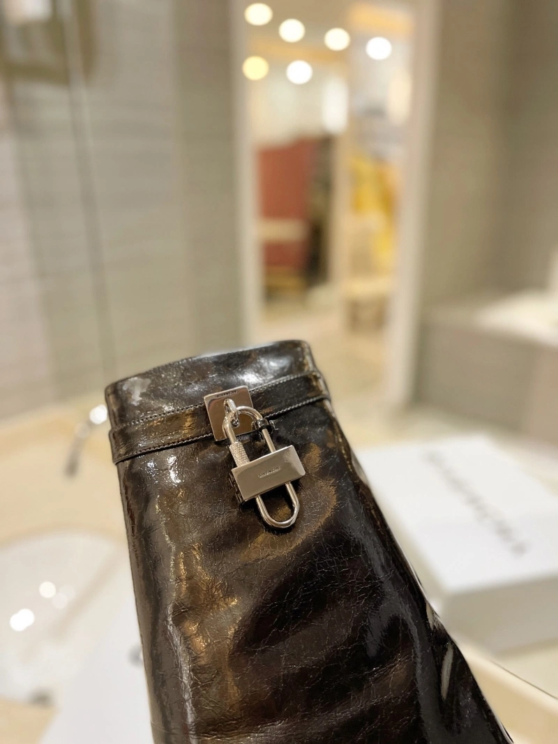 Gxvxnchy Boots Affordable 153902