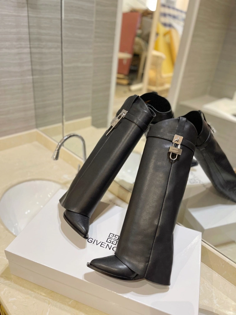 Lightweight Gxvxnchy Boots 153898
