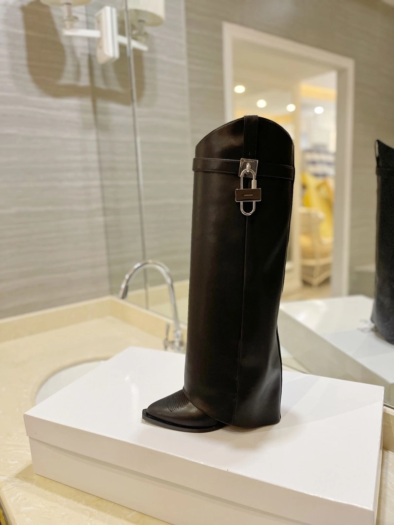 Lightweight Gxvxnchy Boots 153898