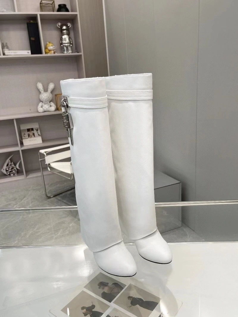 Gxvxnchy Boots Trendy 153893