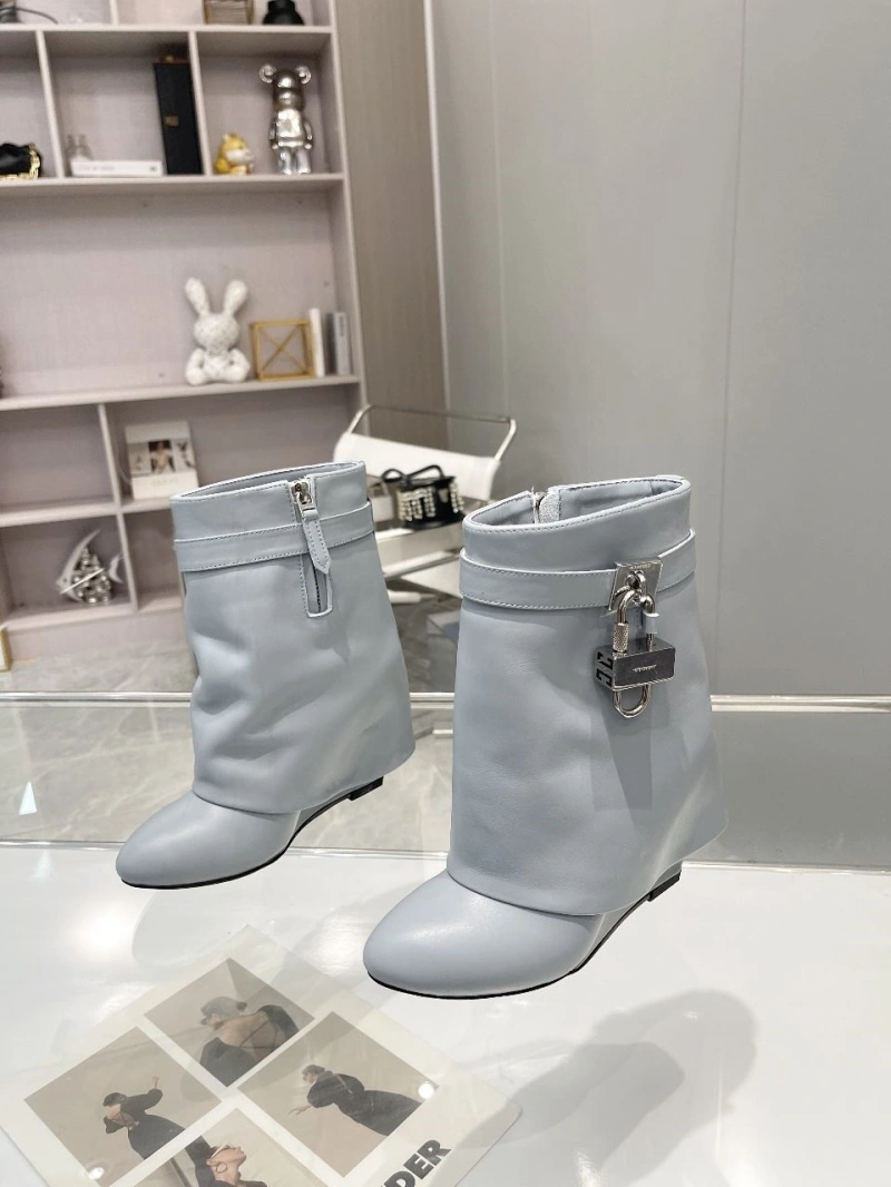 Bright Gxvxnchy Boots 153885