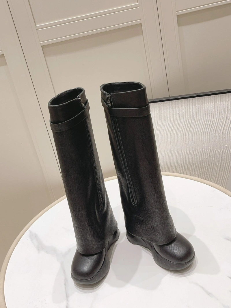 StreetReady Gxvxnchy Boots 153881