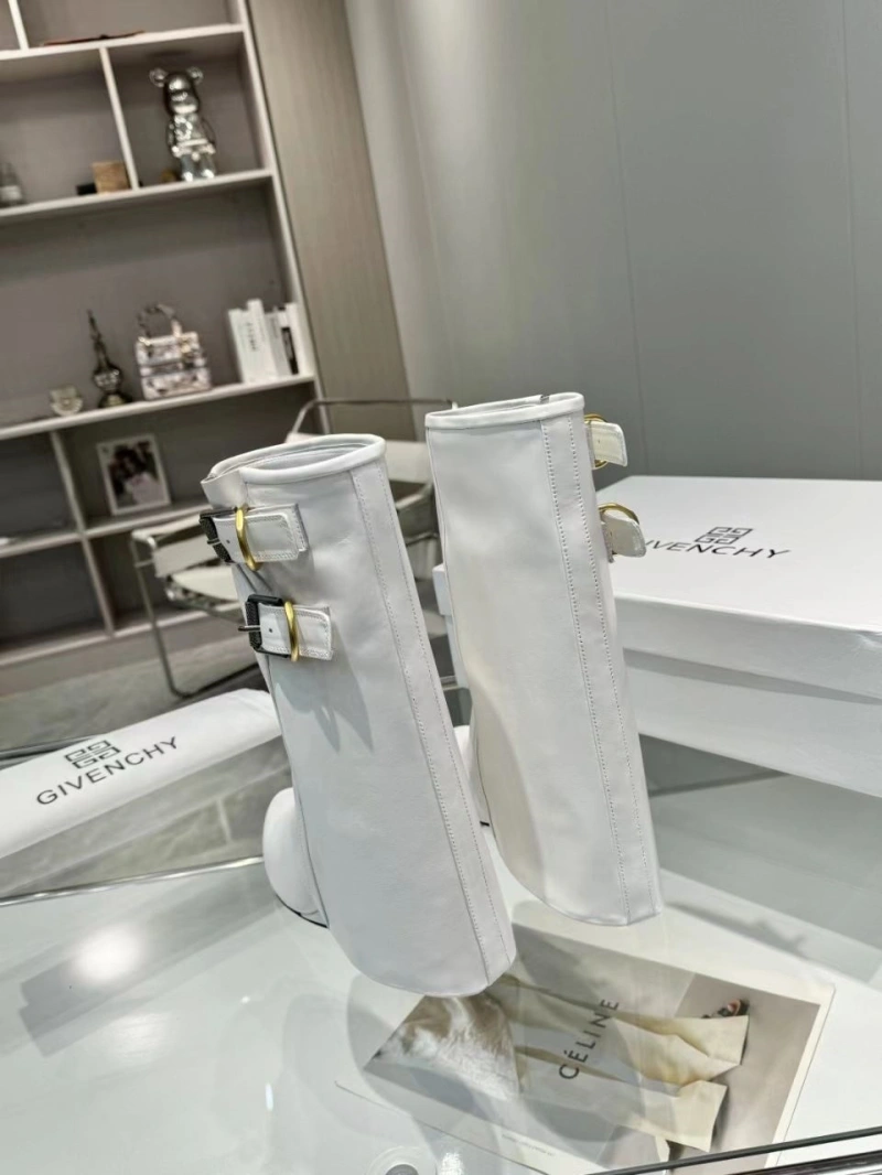 Trendy Gxvxnchy Boots 153868