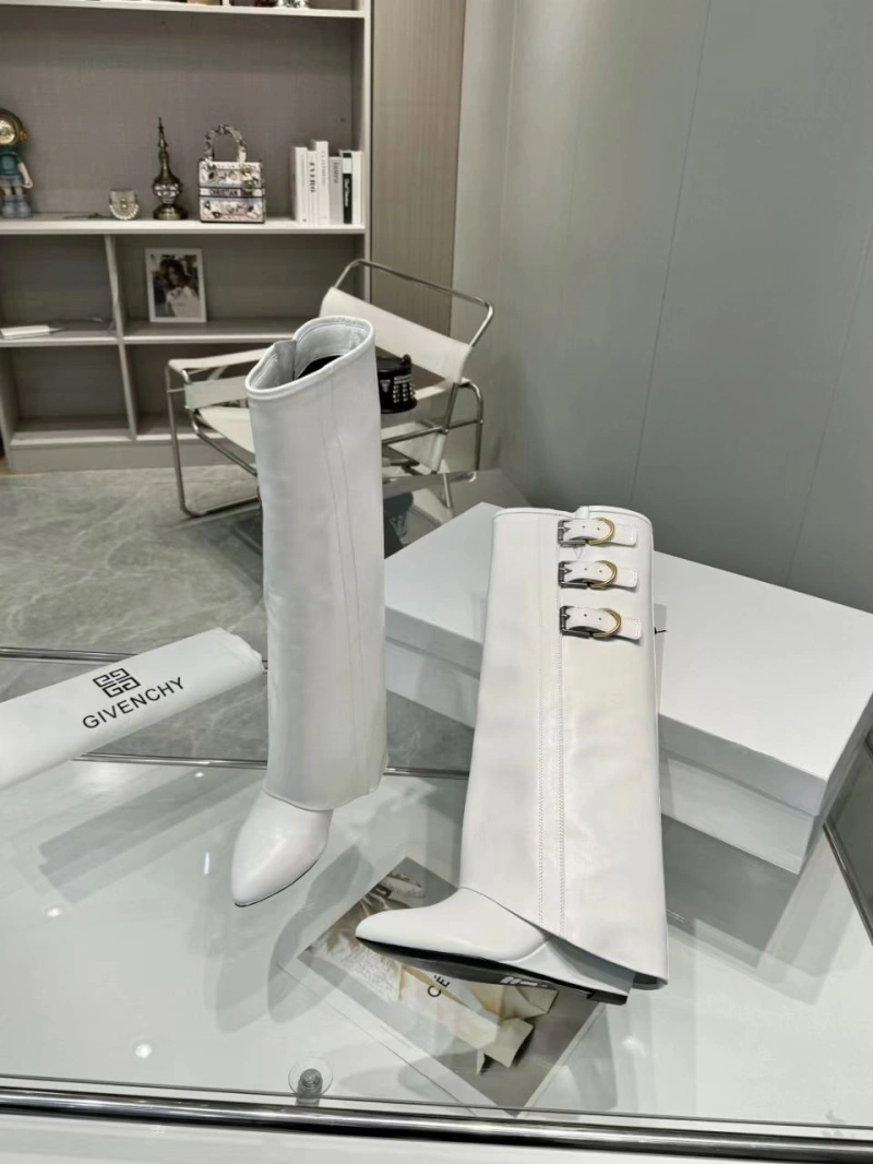 Gxvxnchy Boots TopPick 153874