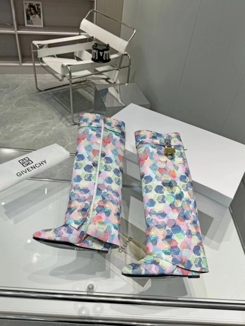 Gxvxnchy Boots Efficient 153873